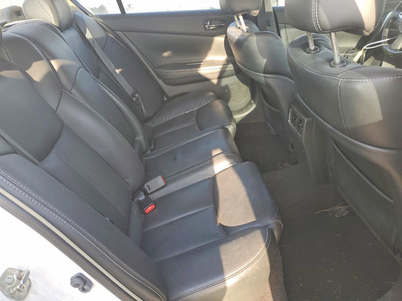 2011 NISSAN Maxima