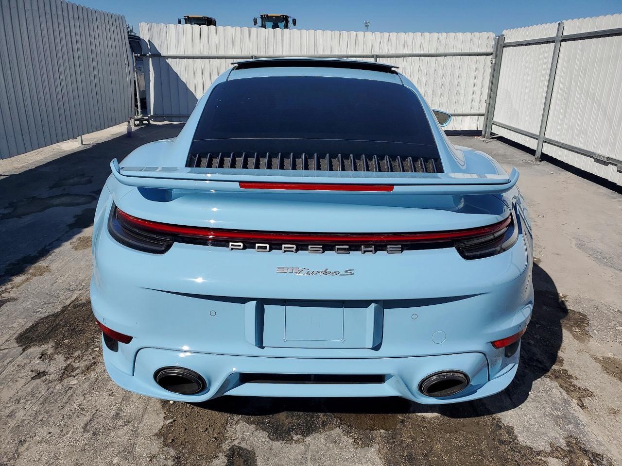 2022 PORSCHE 911