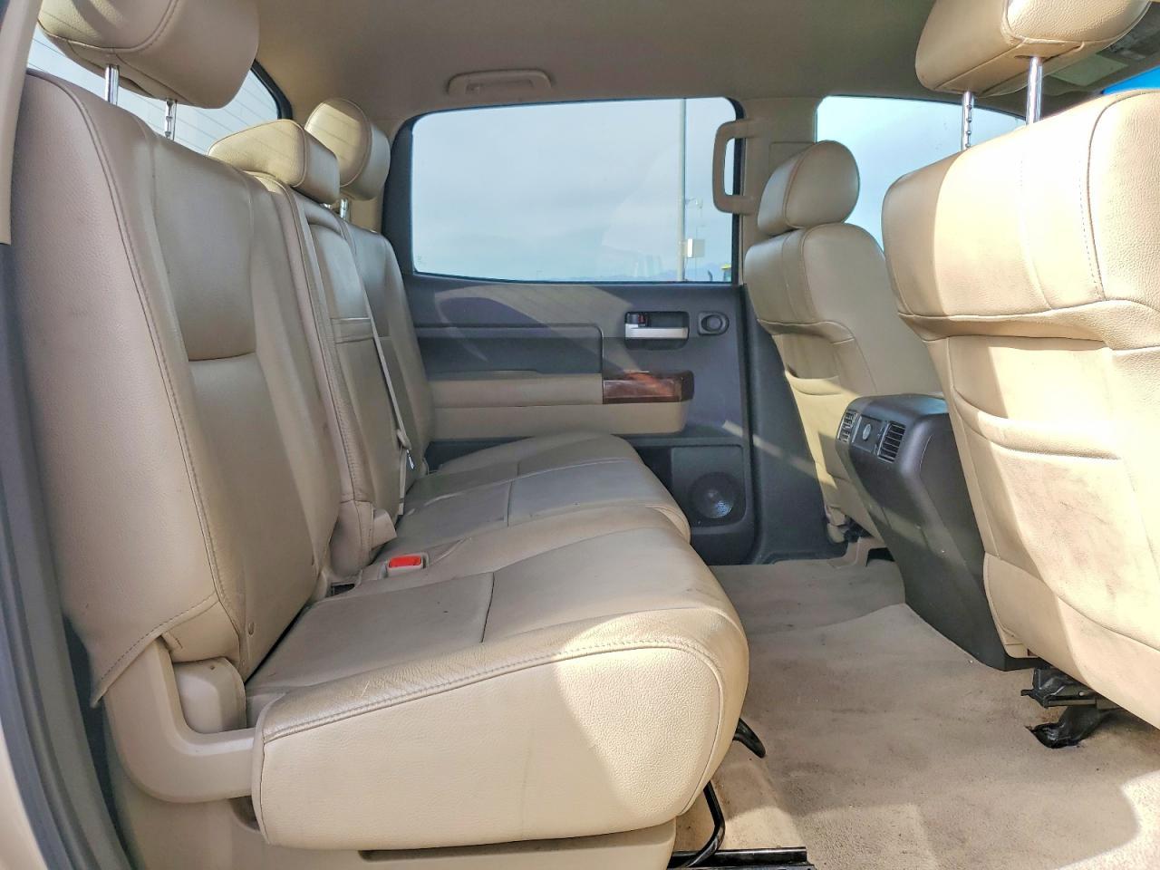 2009 TOYOTA TUNDRA