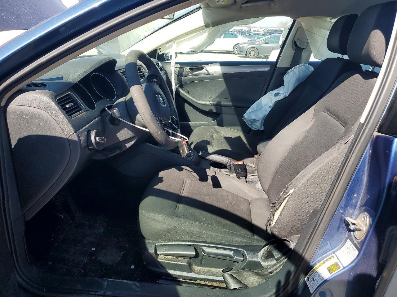 2015 VOLKSWAGEN JETTA