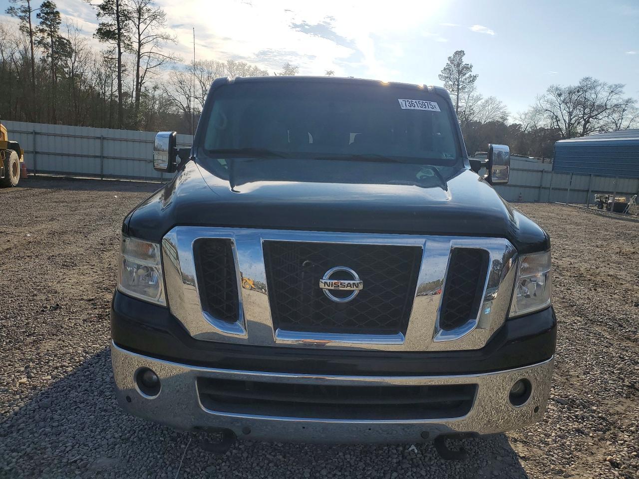 2017 NISSAN NV3500