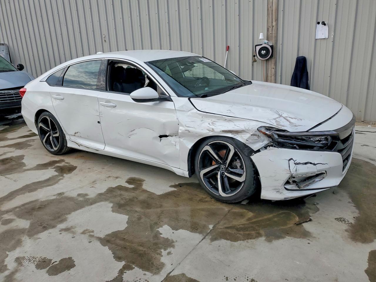 2018 HONDA ACCORD