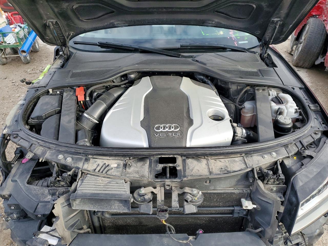 2014 AUDI A8