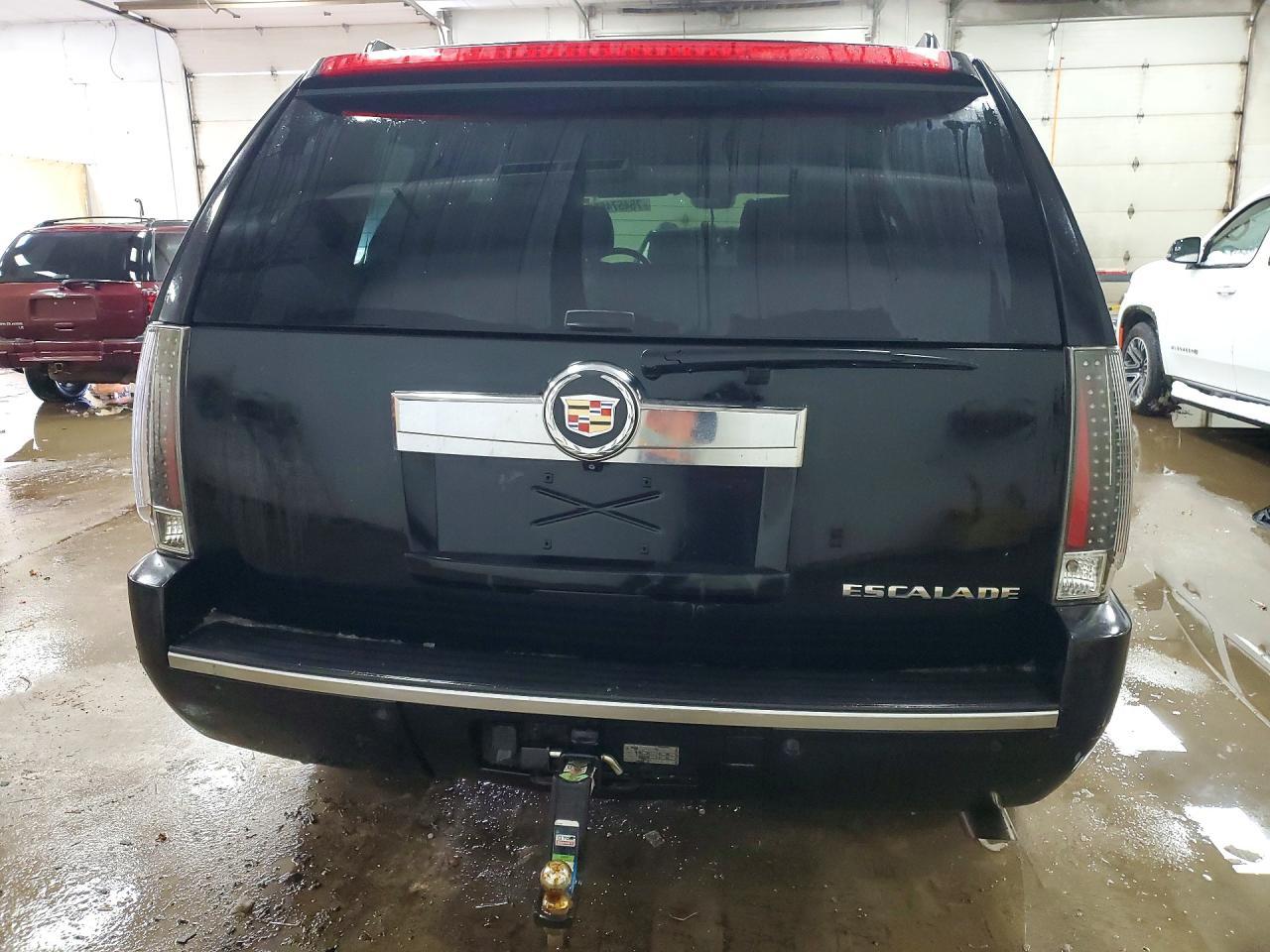 2008 CADILLAC ESCALADE