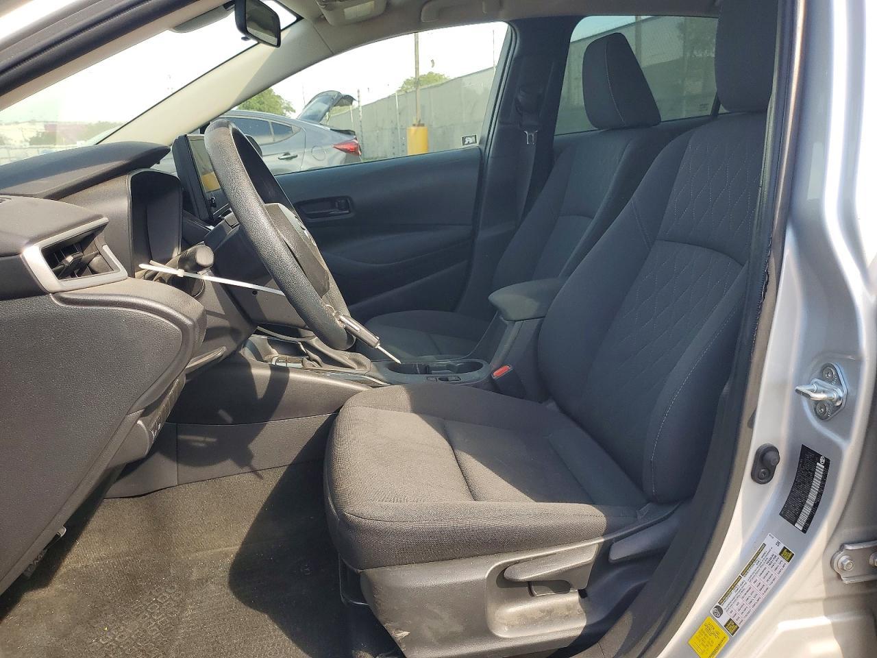 2025 TOYOTA COROLLA