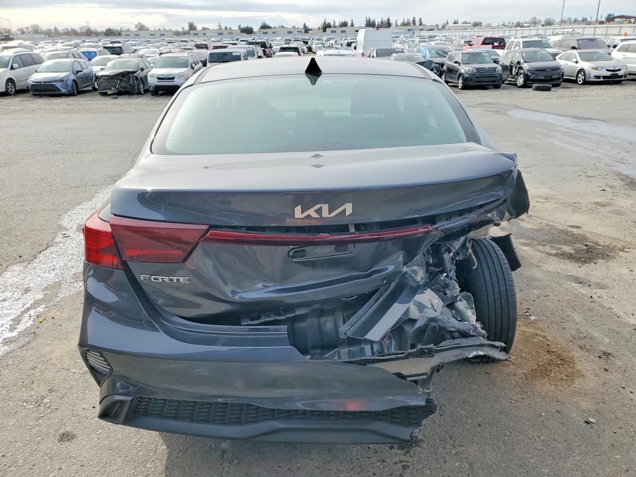 2024 KIA FORTE