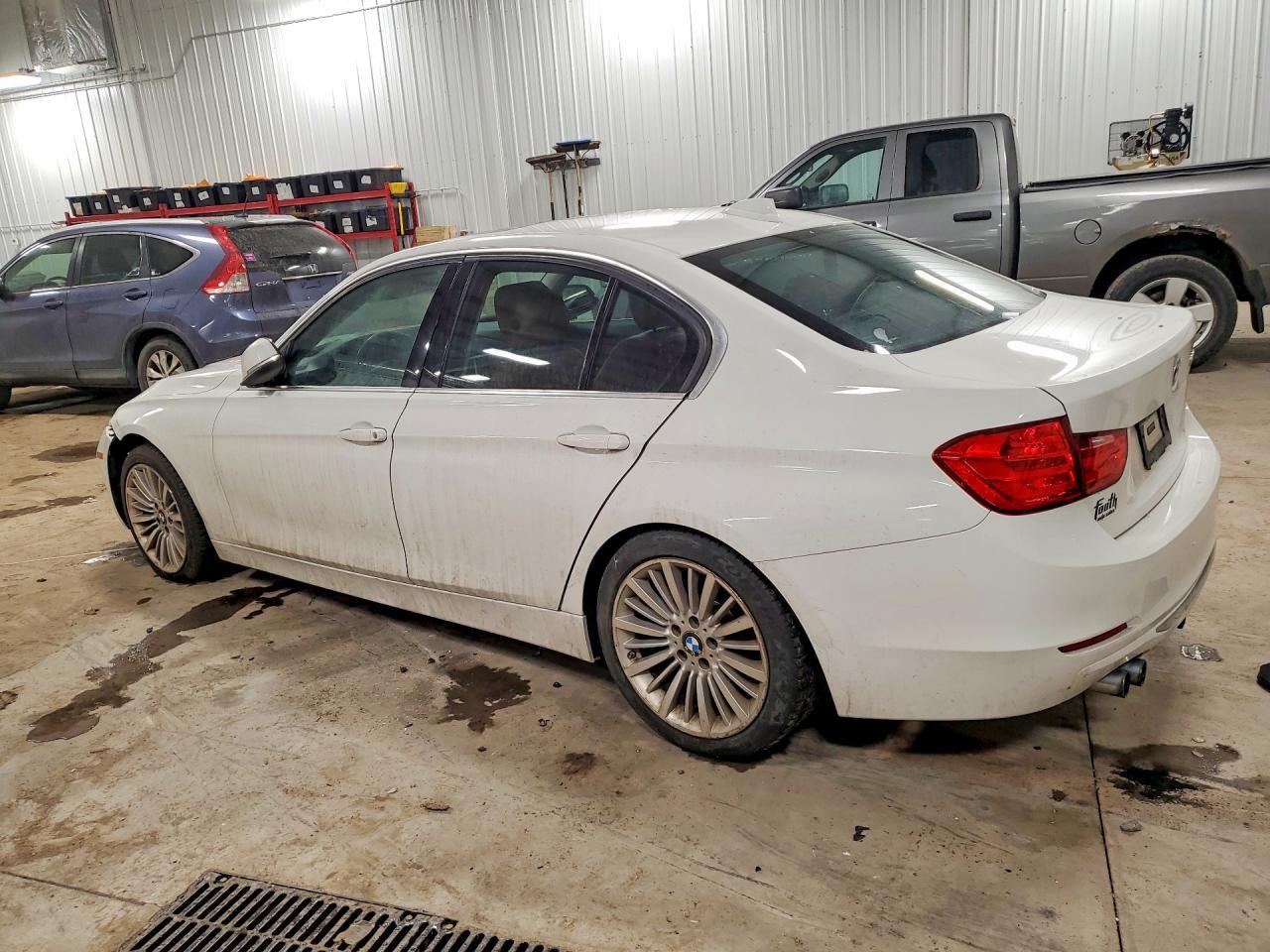 2013 BMW 3 SERIES