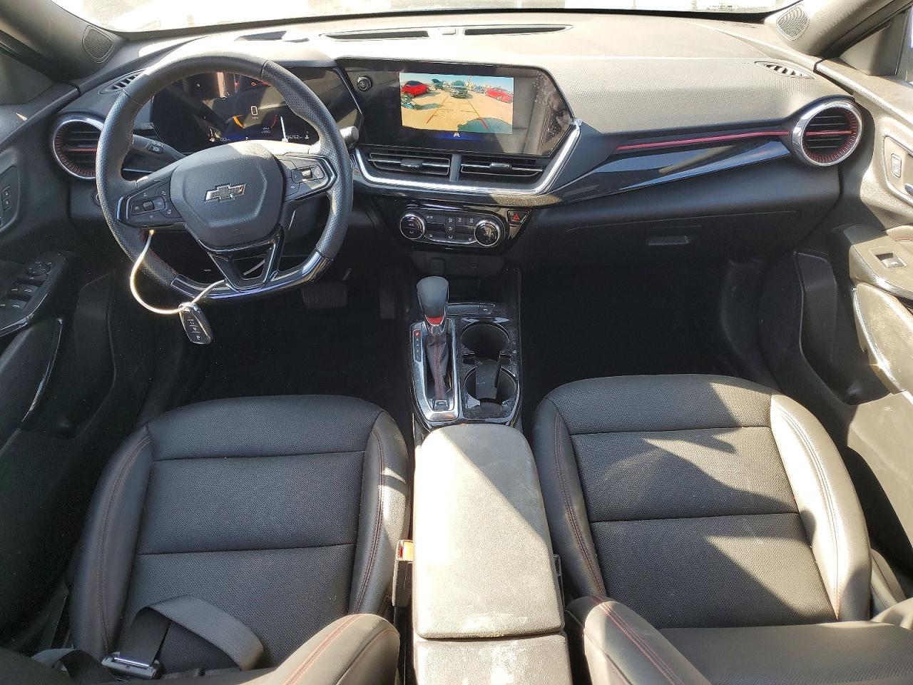 2025 CHEVROLET TRAX
