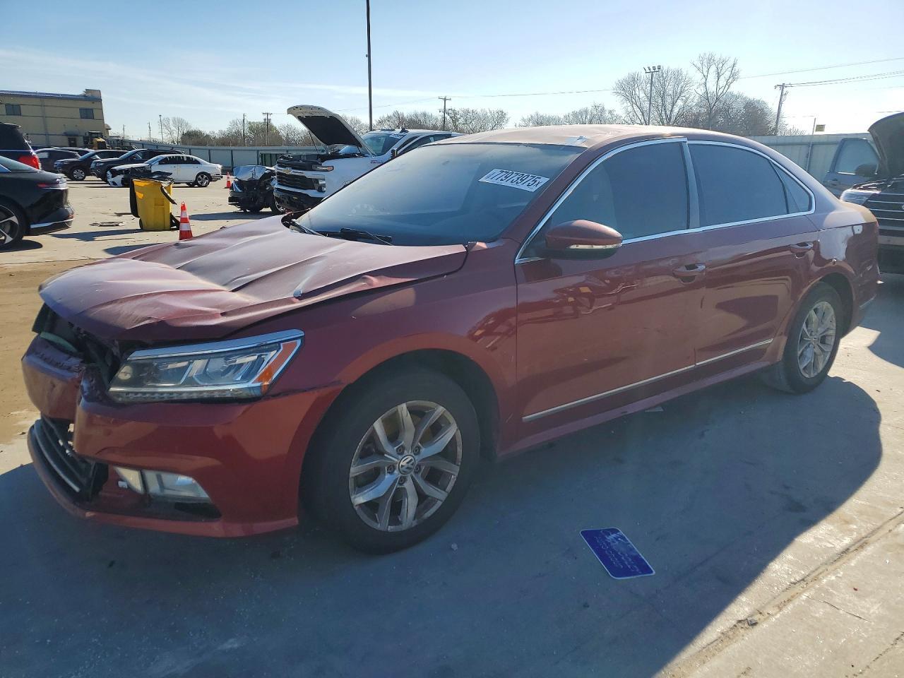 2016 VOLKSWAGEN Passat