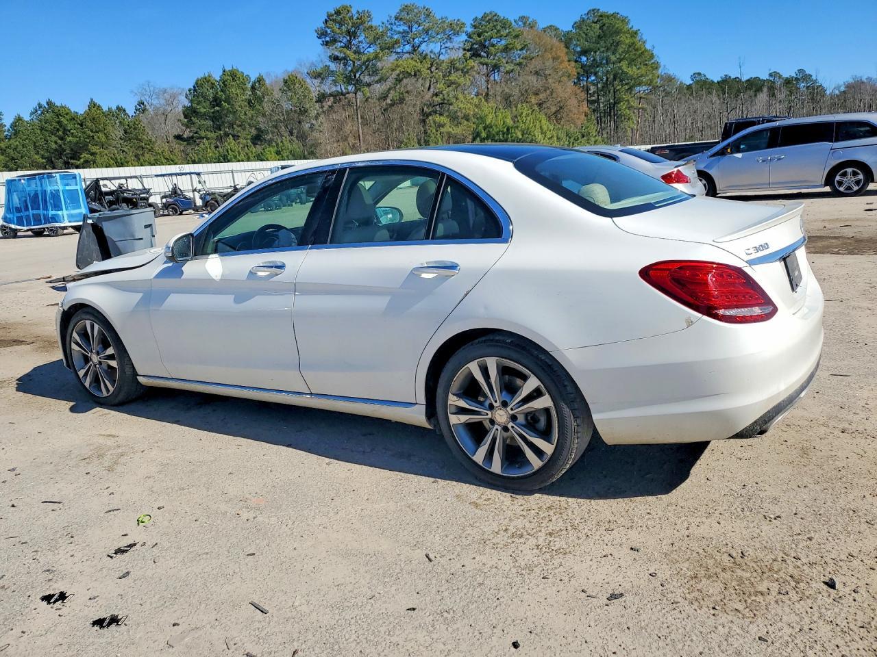 2015 MERCEDES-BENZ C-CLASS