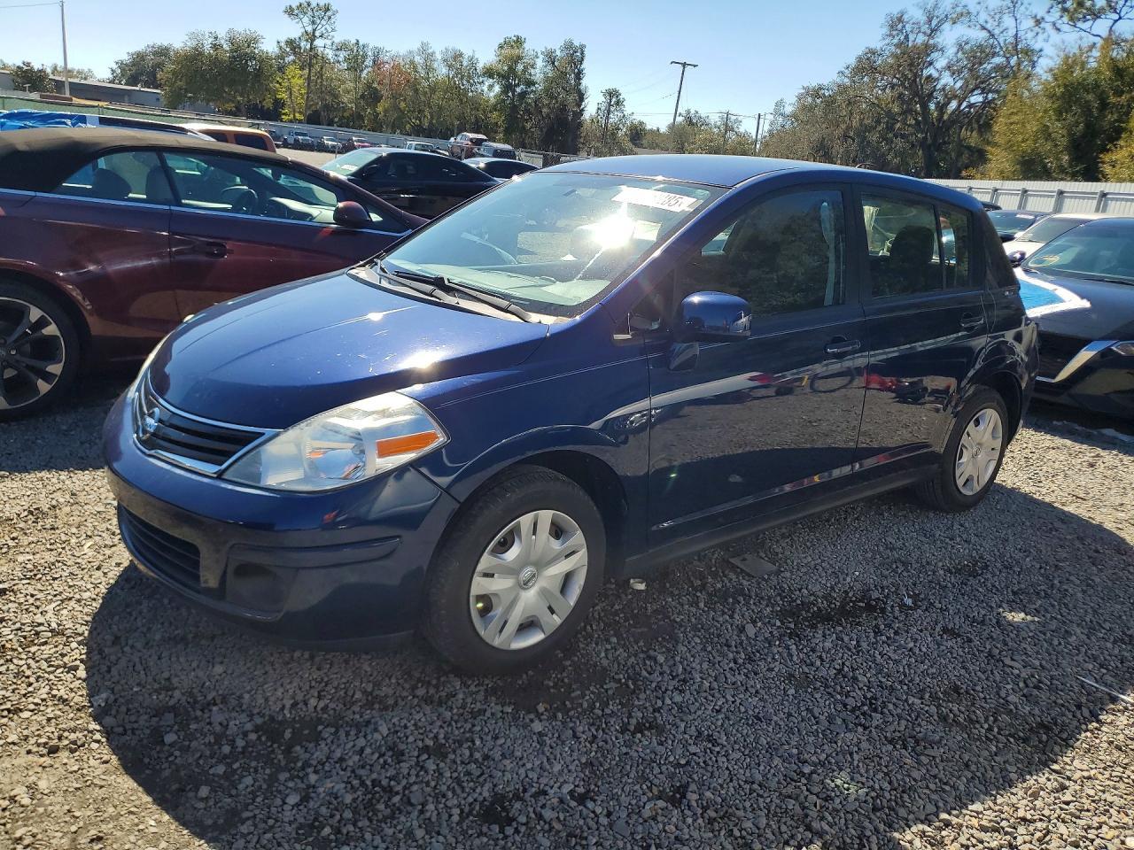 2012 NISSAN VERSA