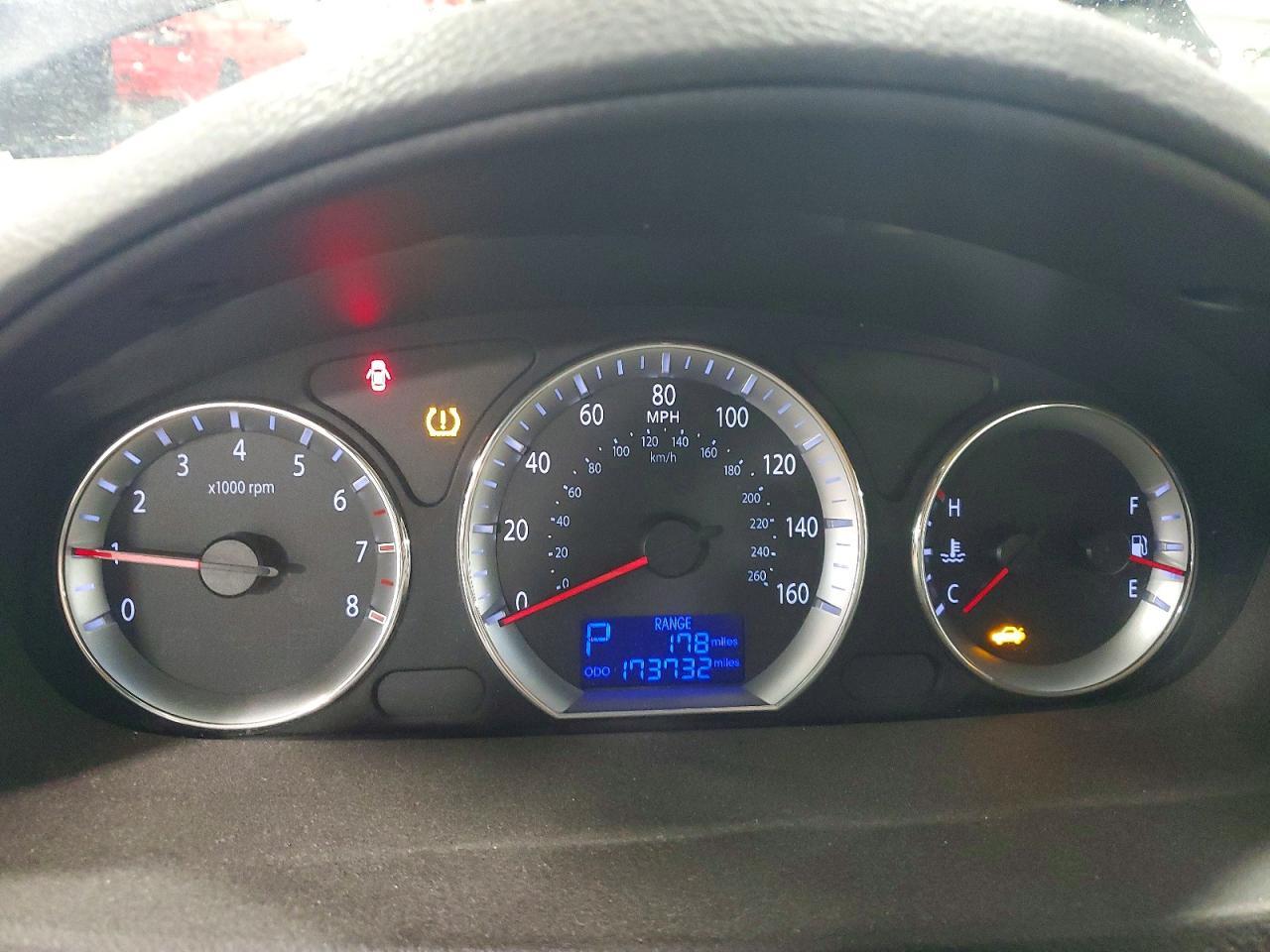 2009 HYUNDAI SONATA