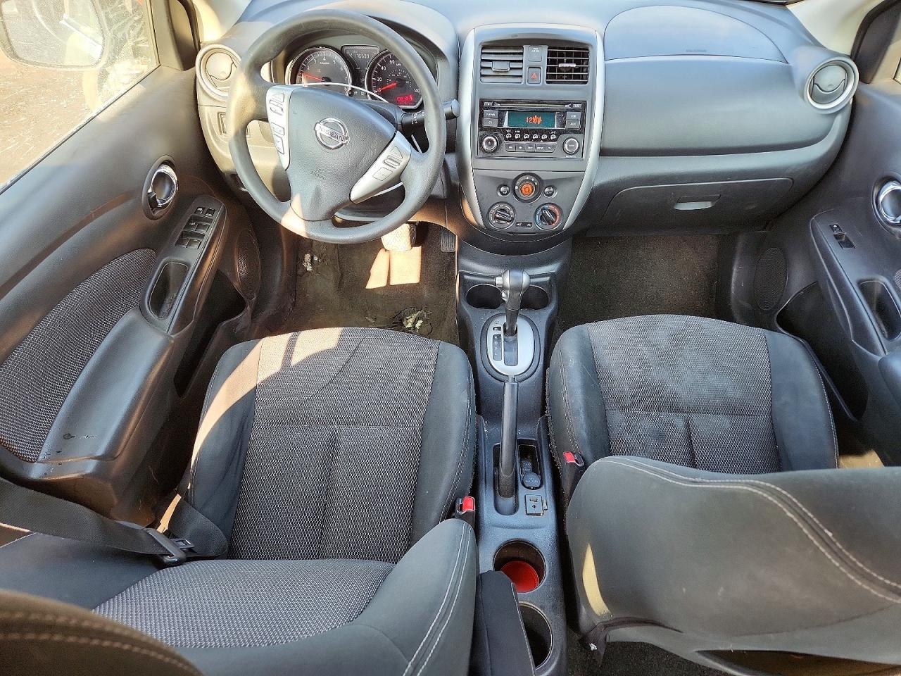 2016 NISSAN VERSA