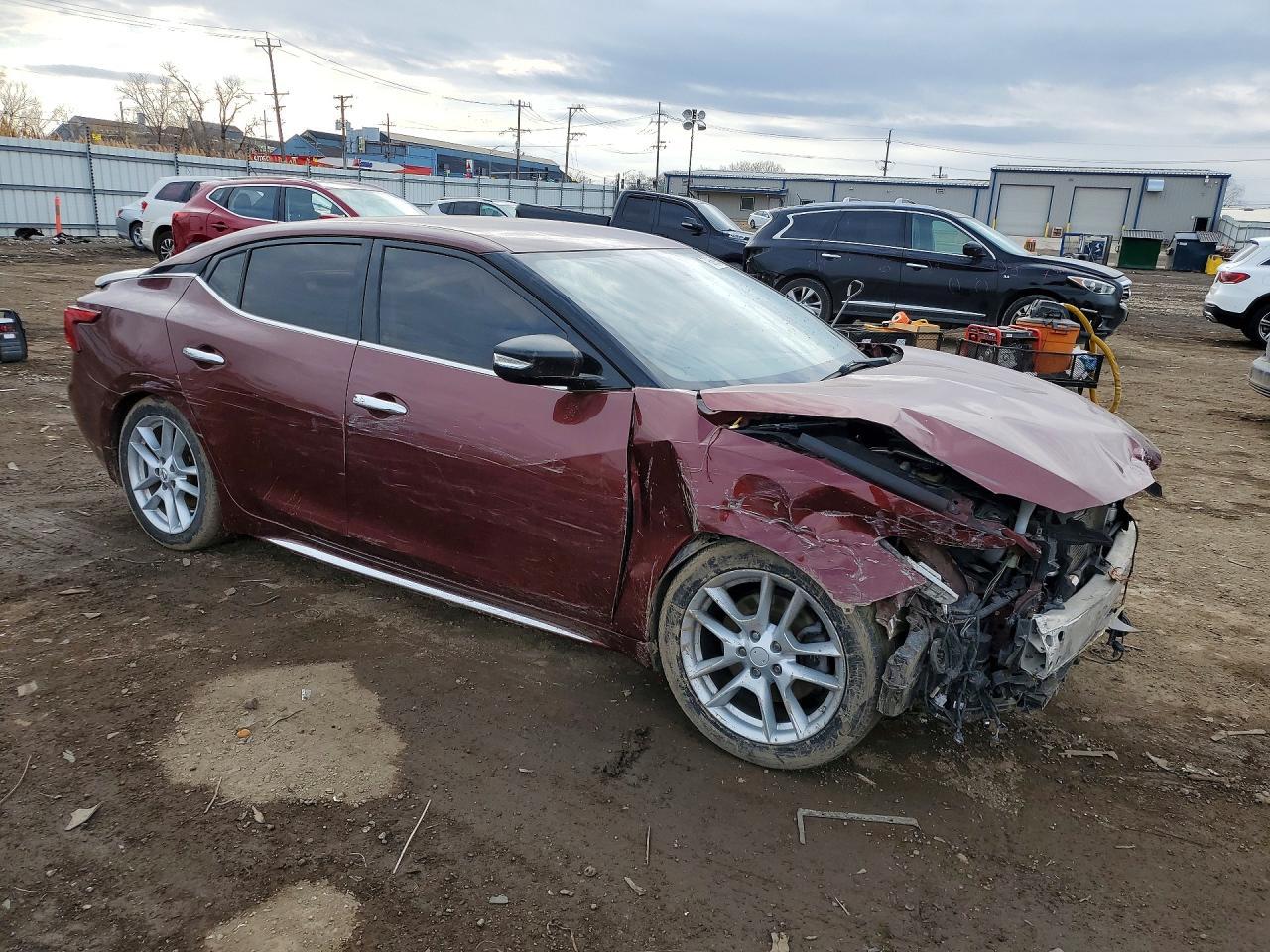 2016 NISSAN Maxima
