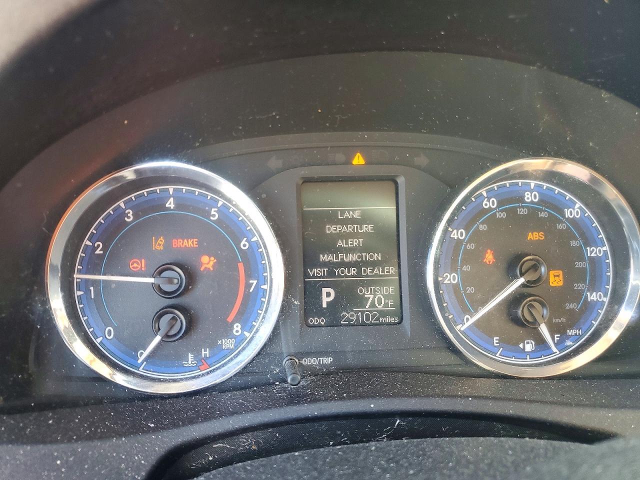 2018 TOYOTA COROLLA