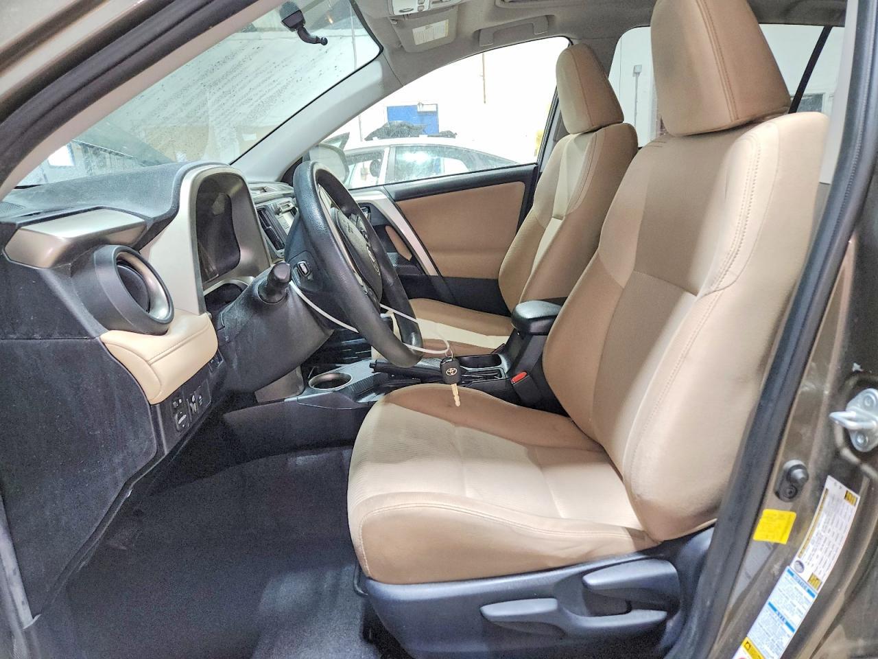 2015 TOYOTA RAV4