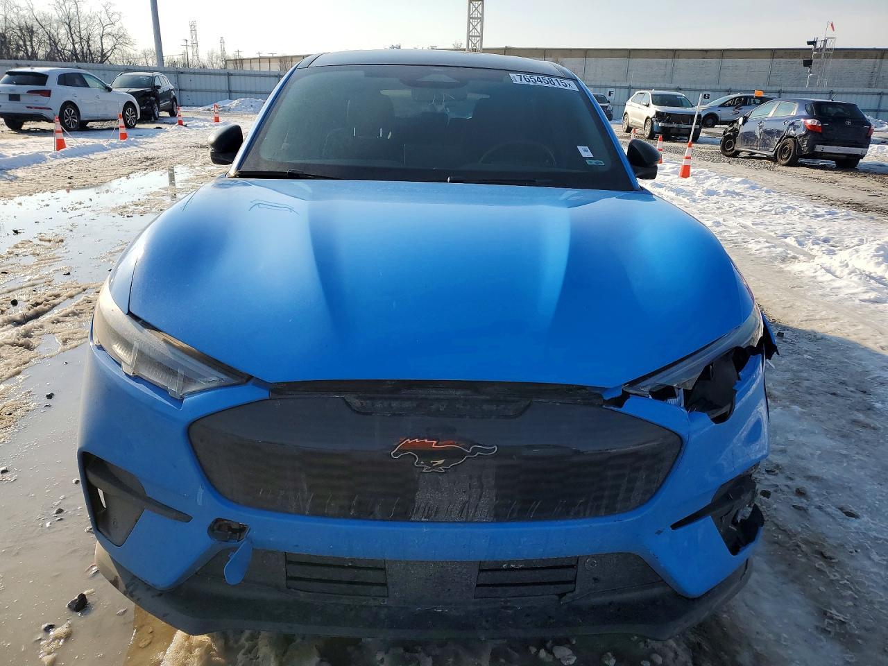 2022 FORD Mustang Mach-E