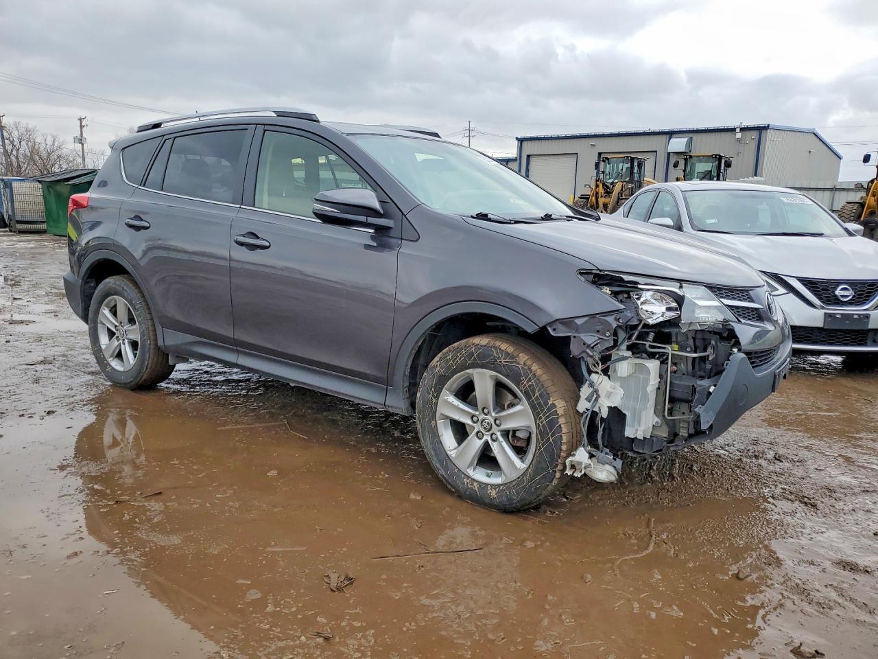 2015 TOYOTA RAV4