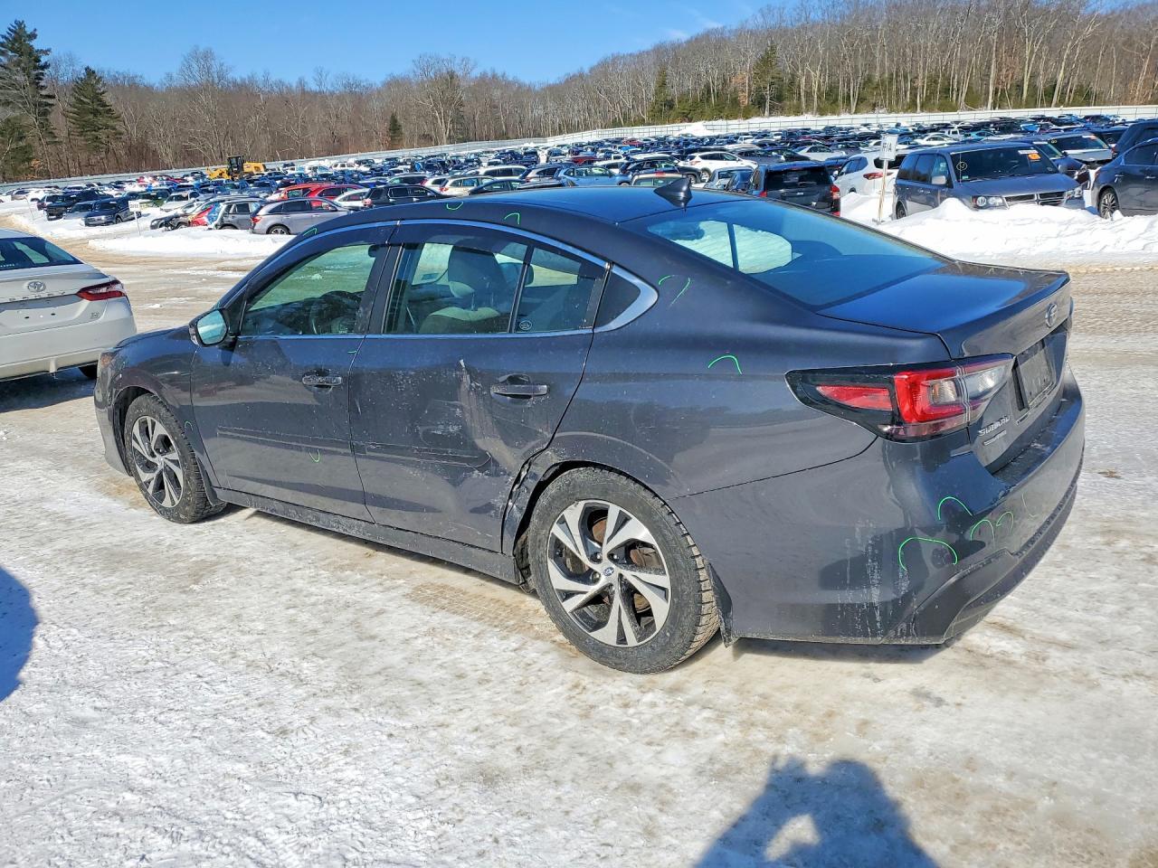 2021 SUBARU Legacy