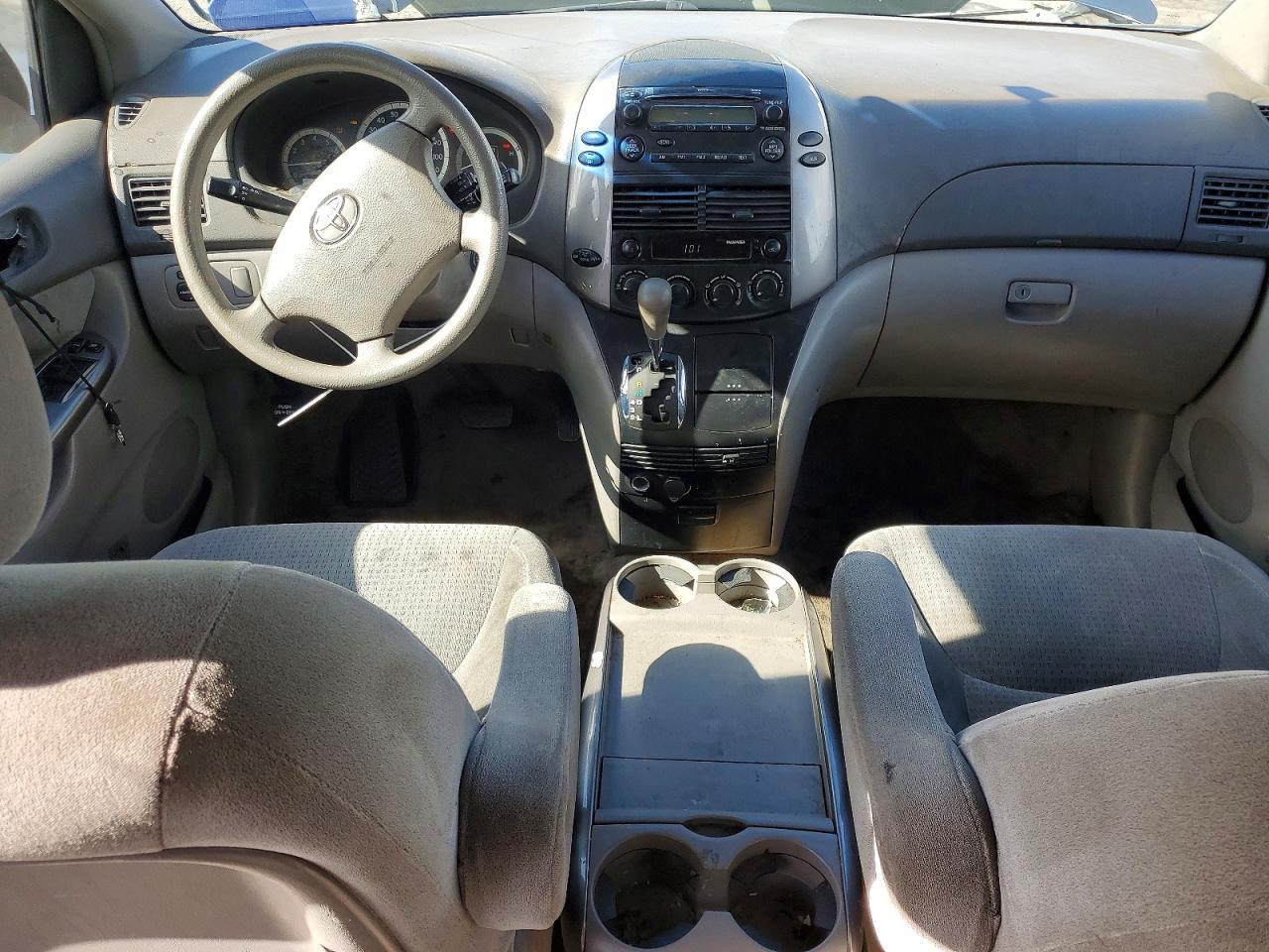 2007 TOYOTA SIENNA