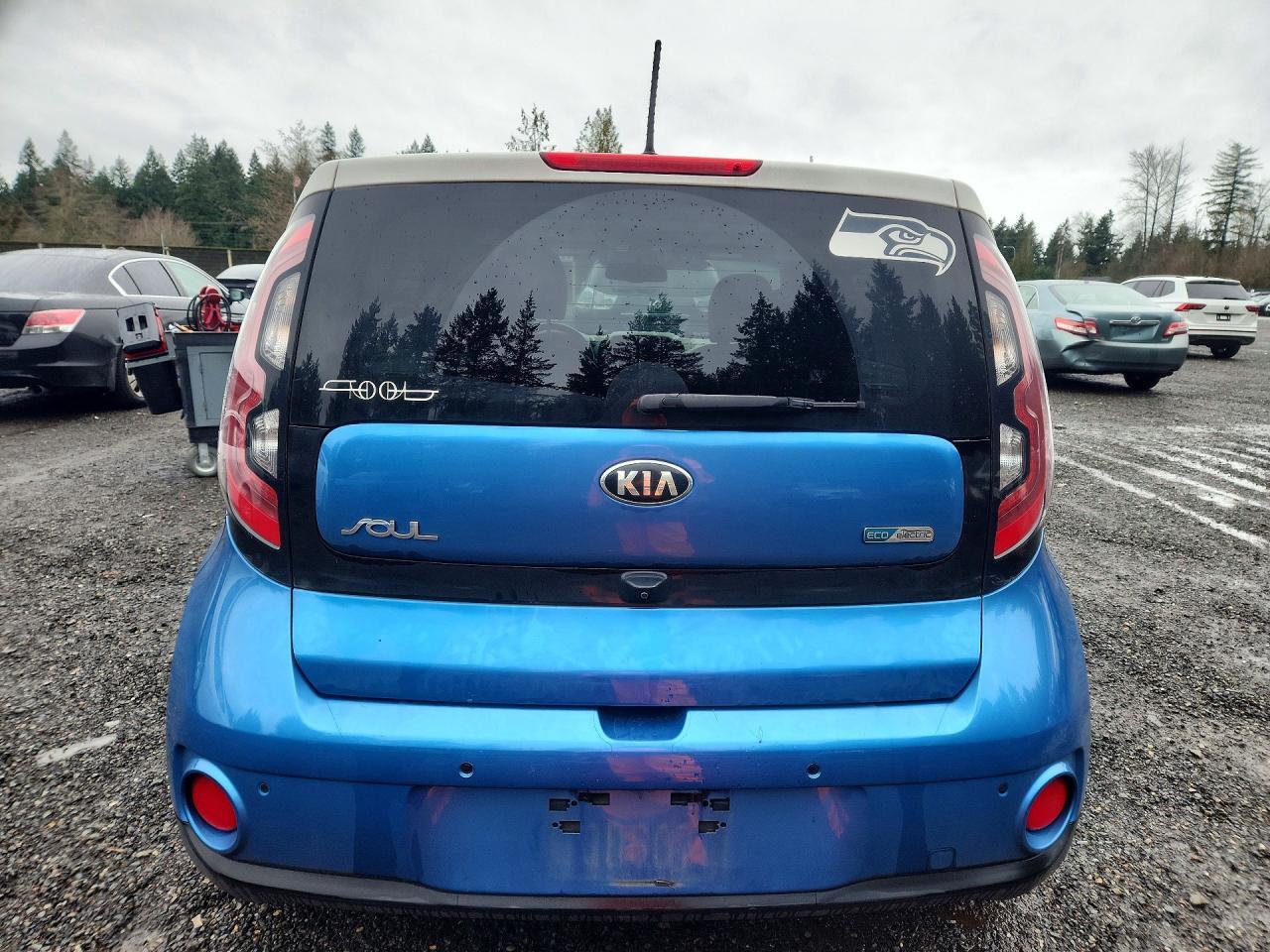 2016 KIA SOUL