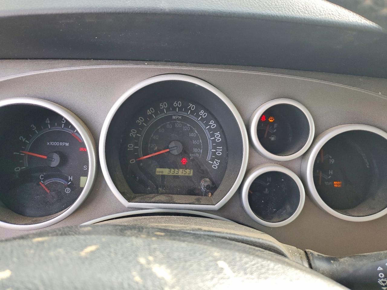 2011 TOYOTA Sequoia