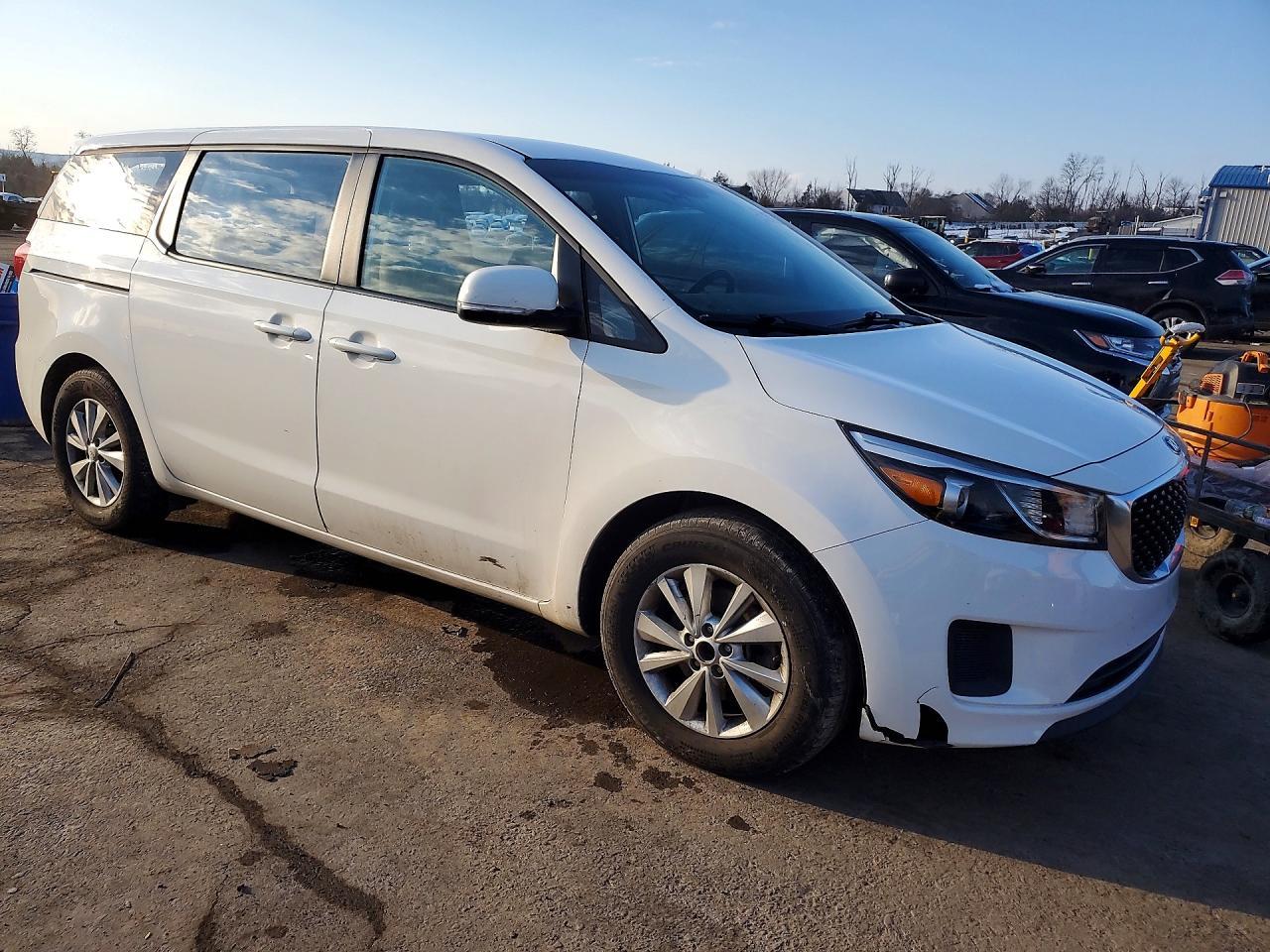 2018 KIA SEDONA