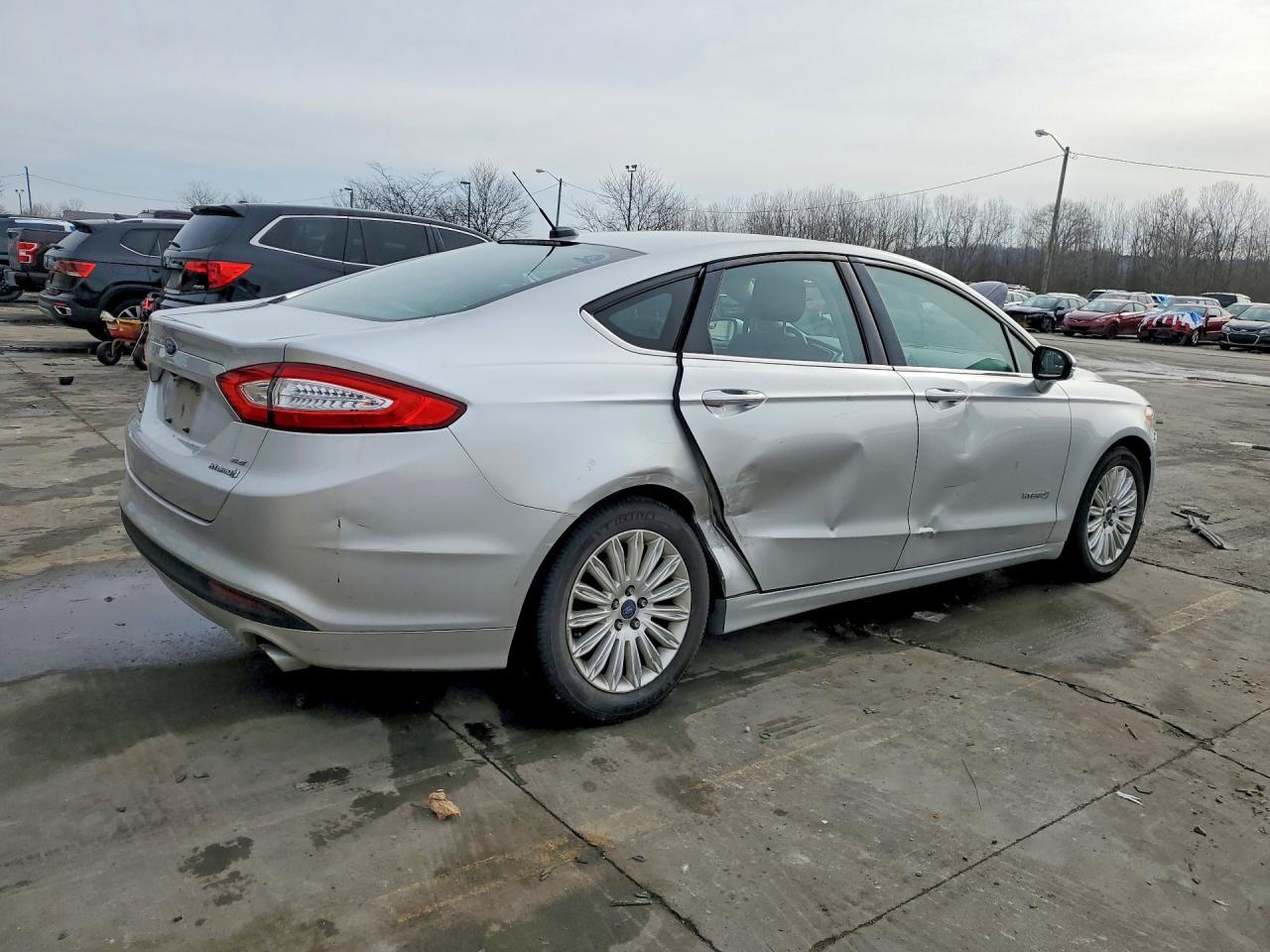 2016 FORD FUSION