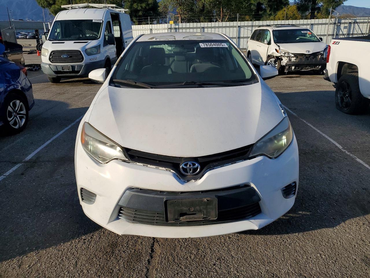 2014 TOYOTA COROLLA