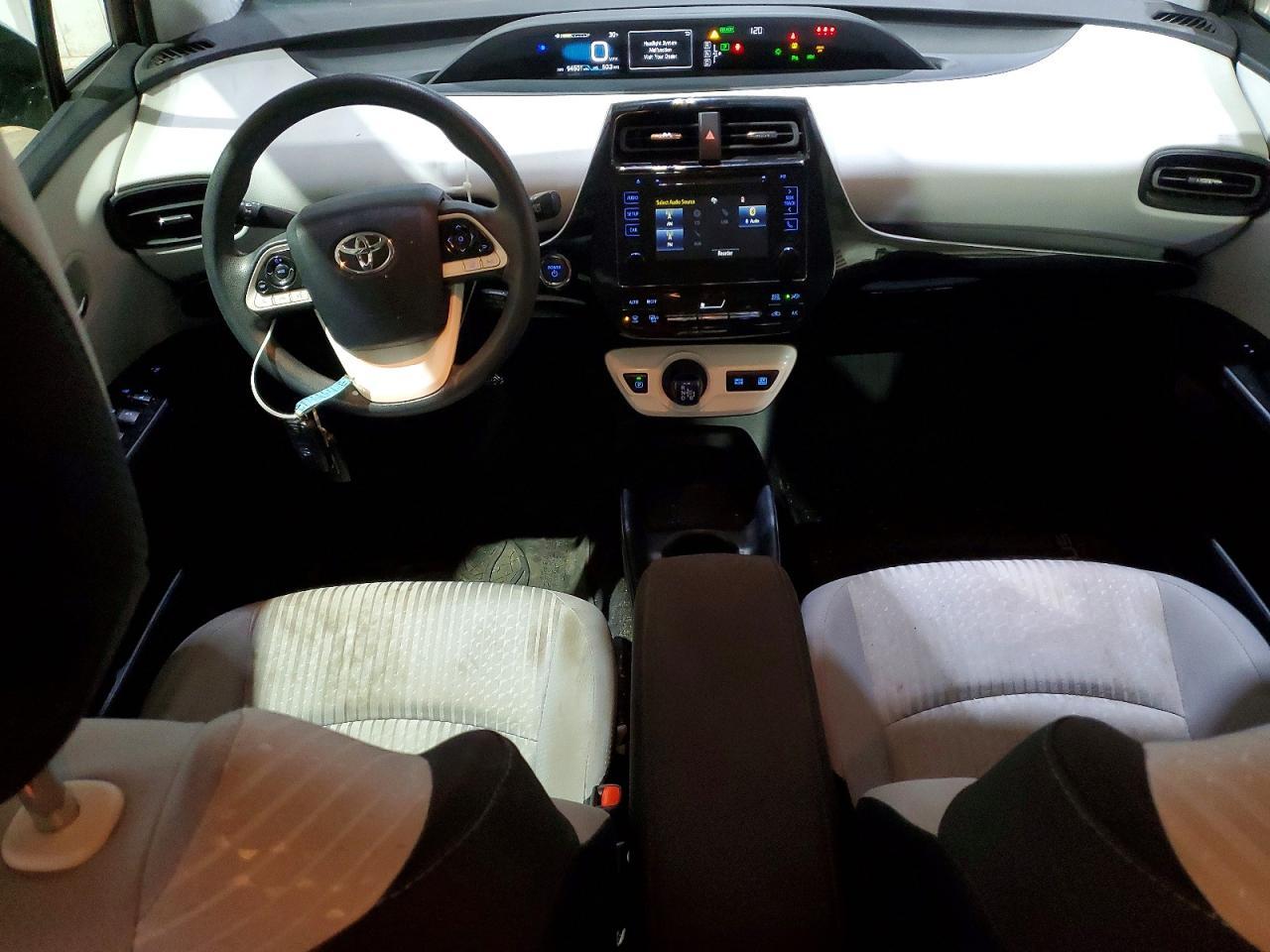 2018 TOYOTA PRIUS