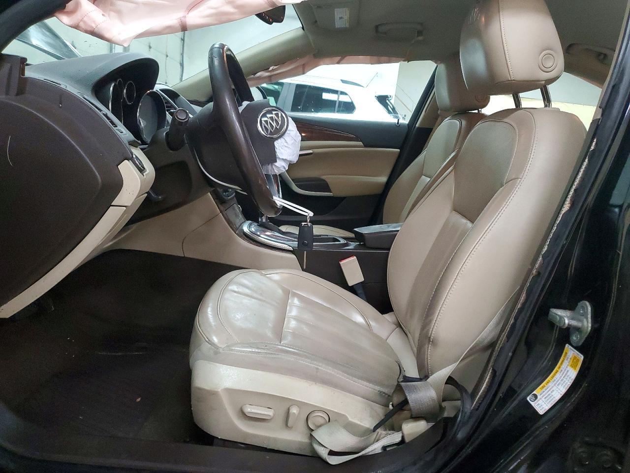 2013 BUICK Regal
