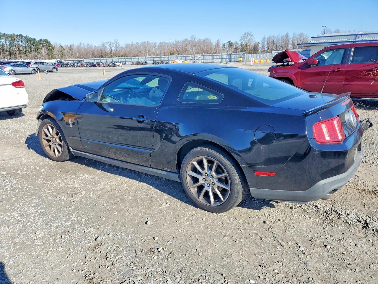 2011 FORD MUSTANG