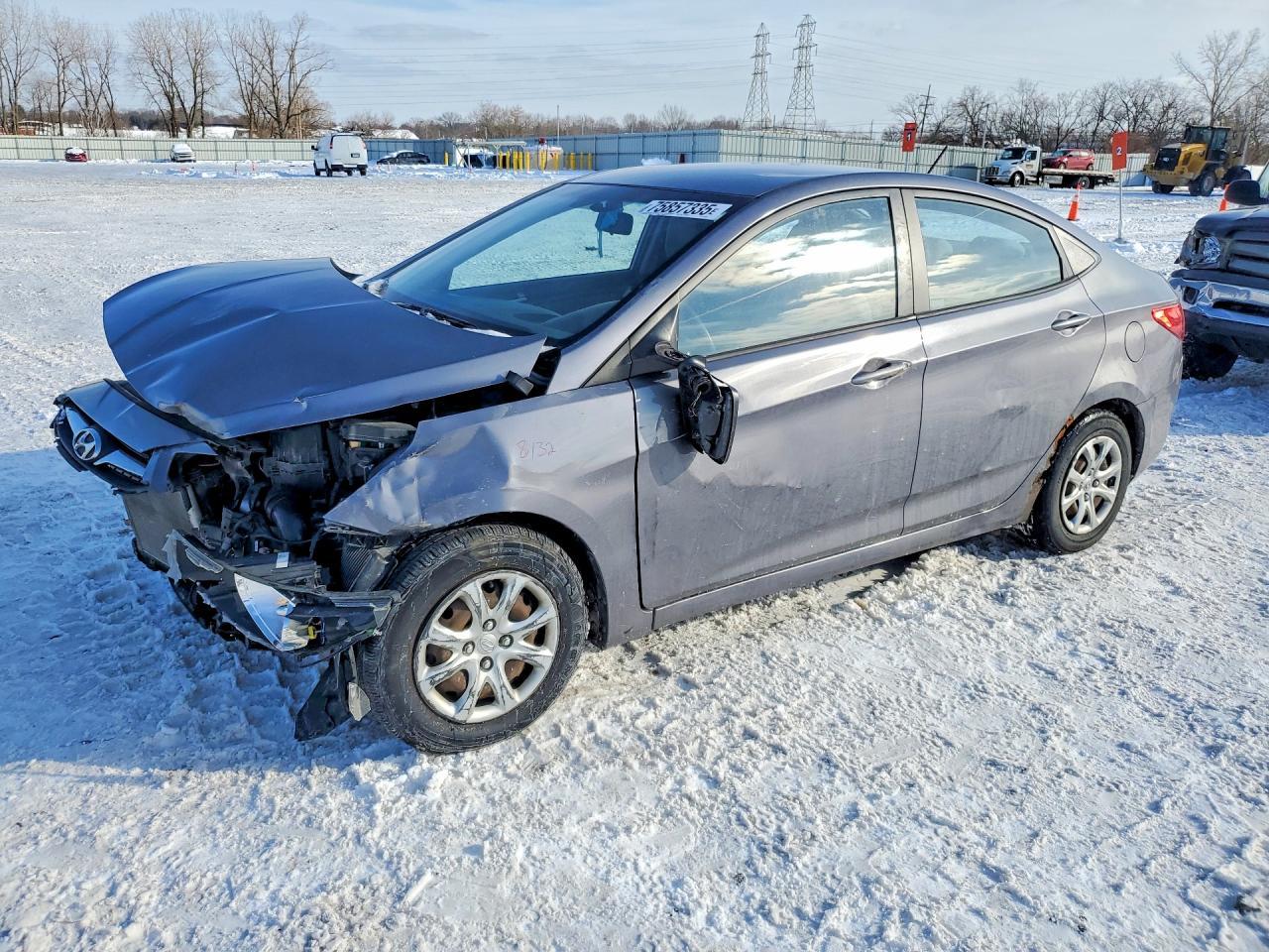 2013 HYUNDAI ACCENT