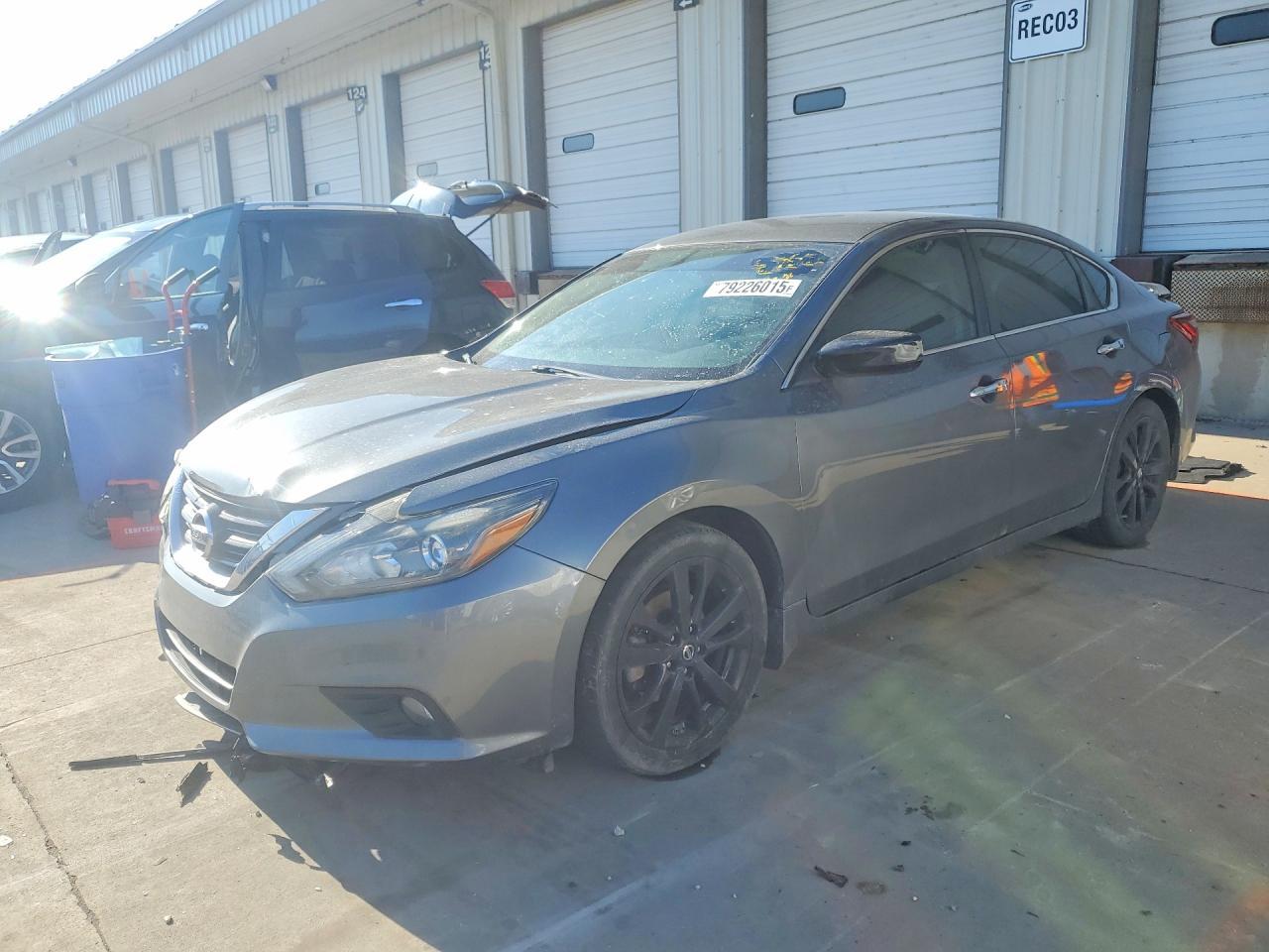 2017 NISSAN ALTIMA