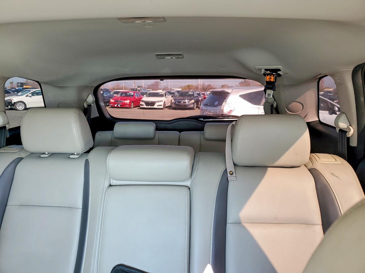 2010 MAZDA CX-9