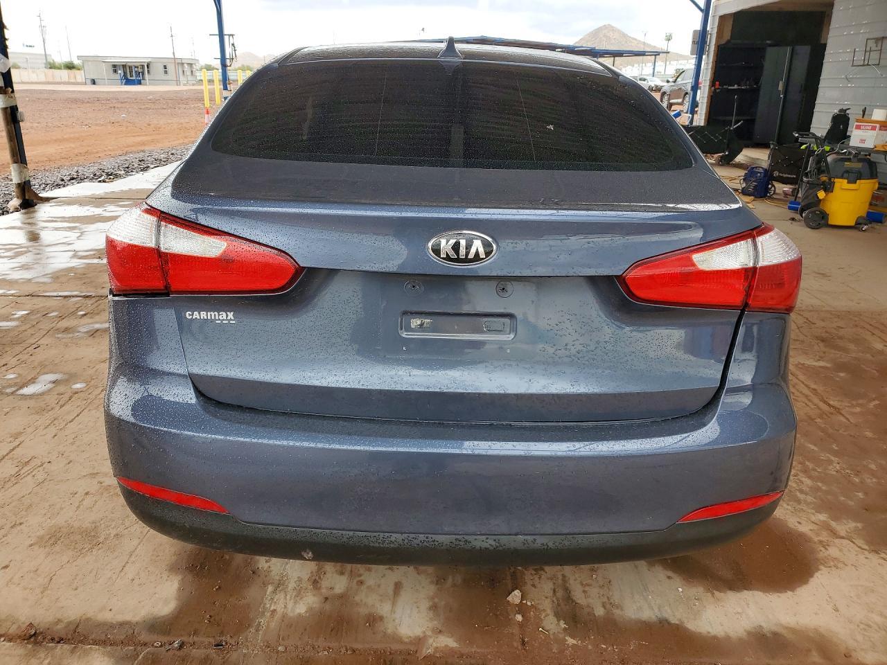 2016 KIA FORTE