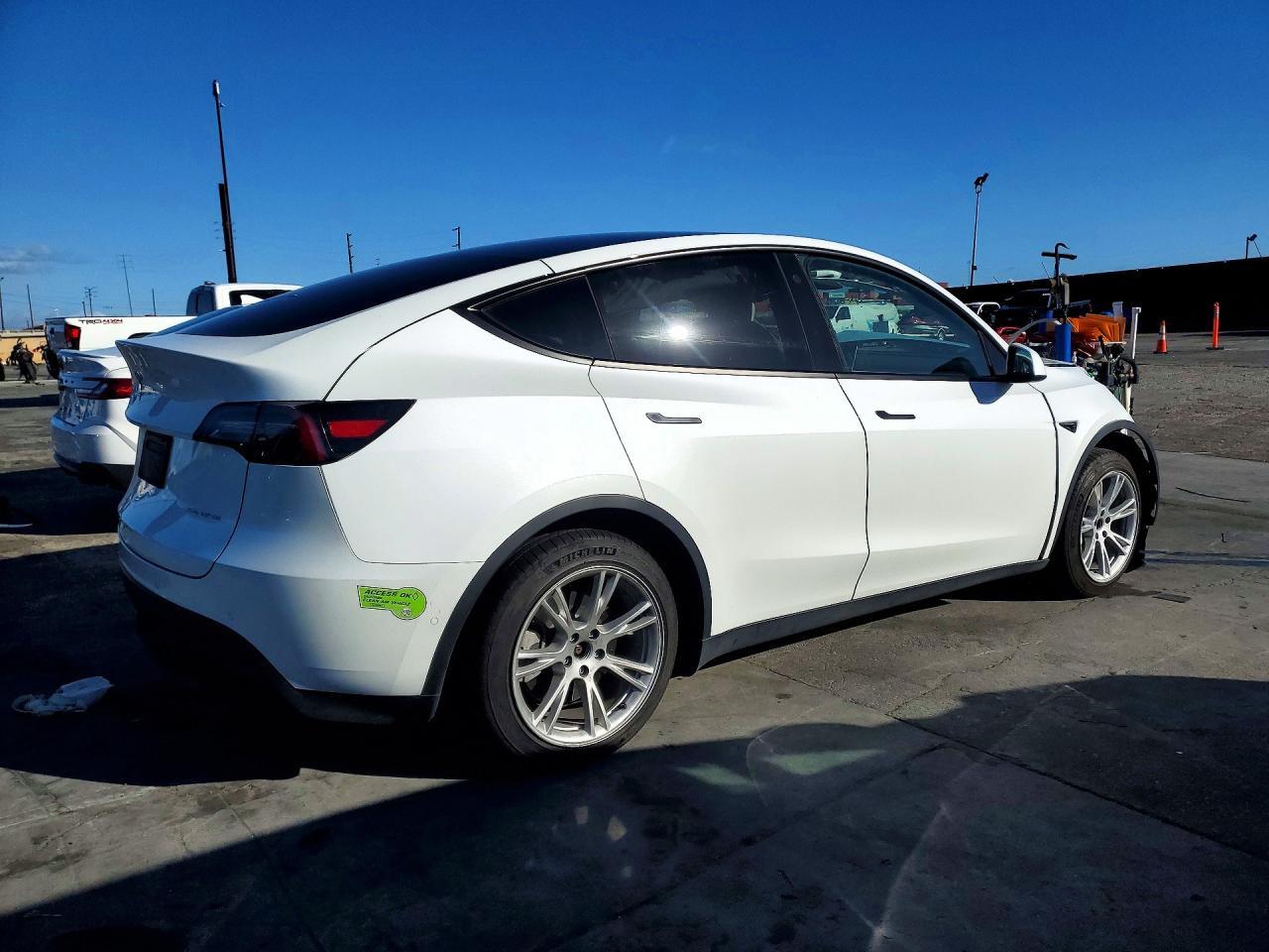 2022 TESLA MODEL Y