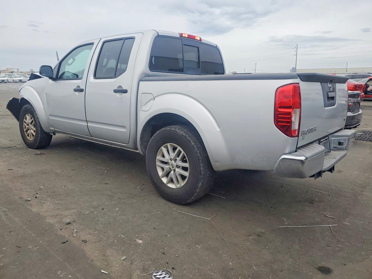 2016 NISSAN Frontier