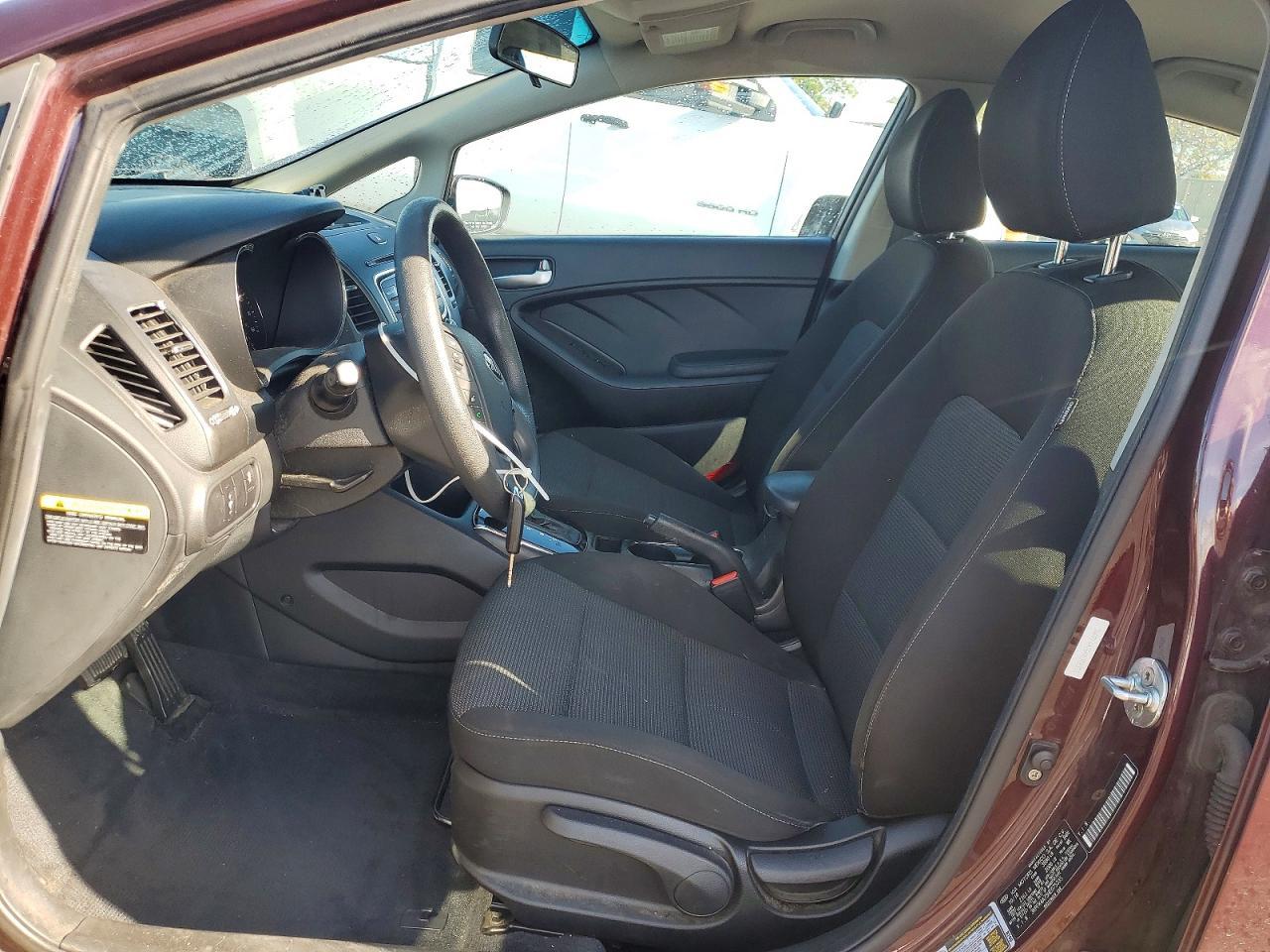 2017 KIA FORTE