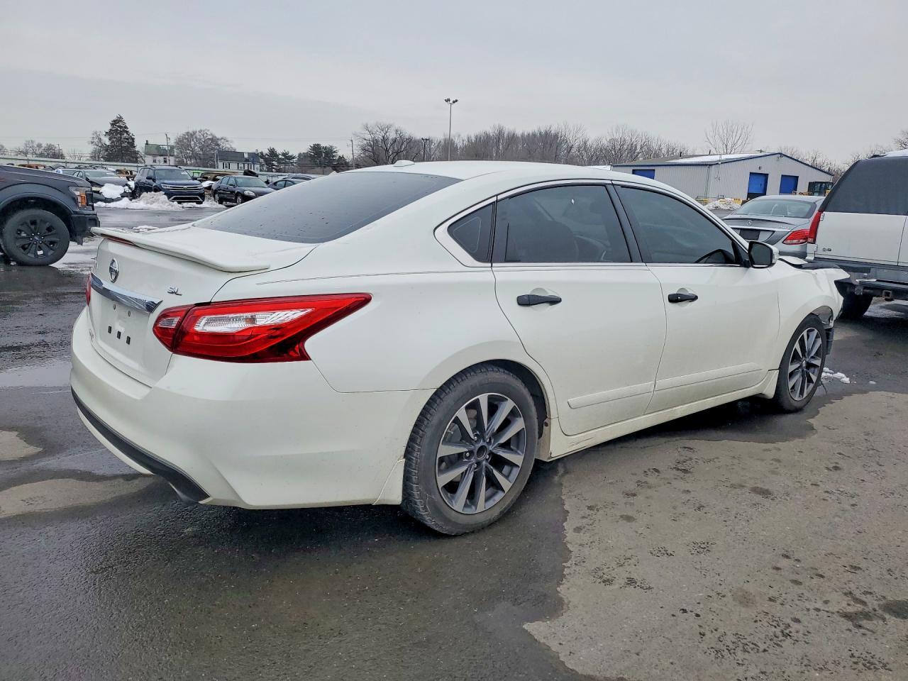 2016 NISSAN ALTIMA