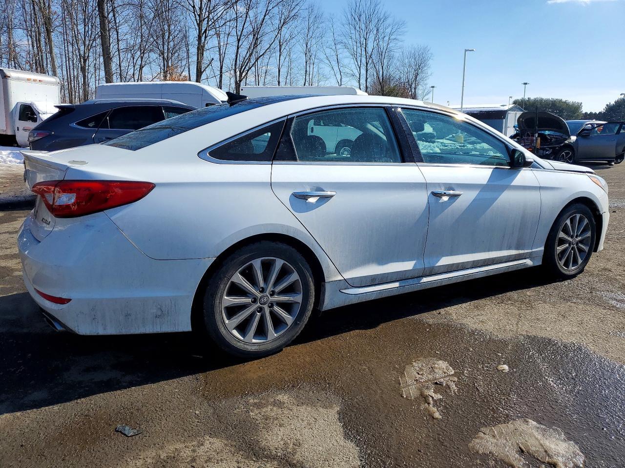 2016 HYUNDAI SONATA