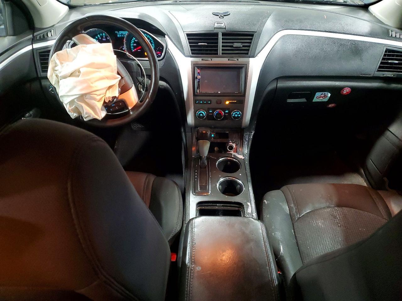 2011 CHEVROLET TRAVERSE