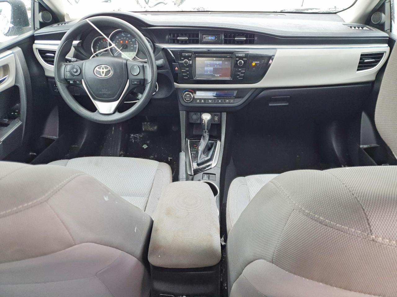 2015 TOYOTA COROLLA