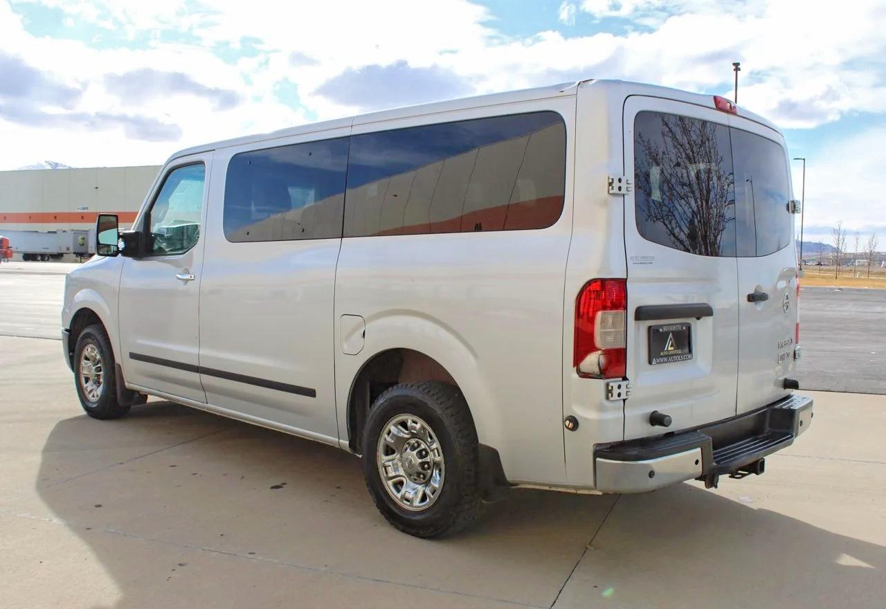 2015 NISSAN NV3500