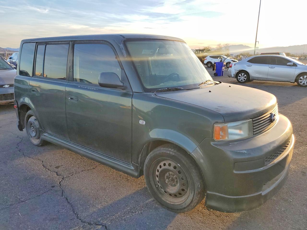2005 SCION xB