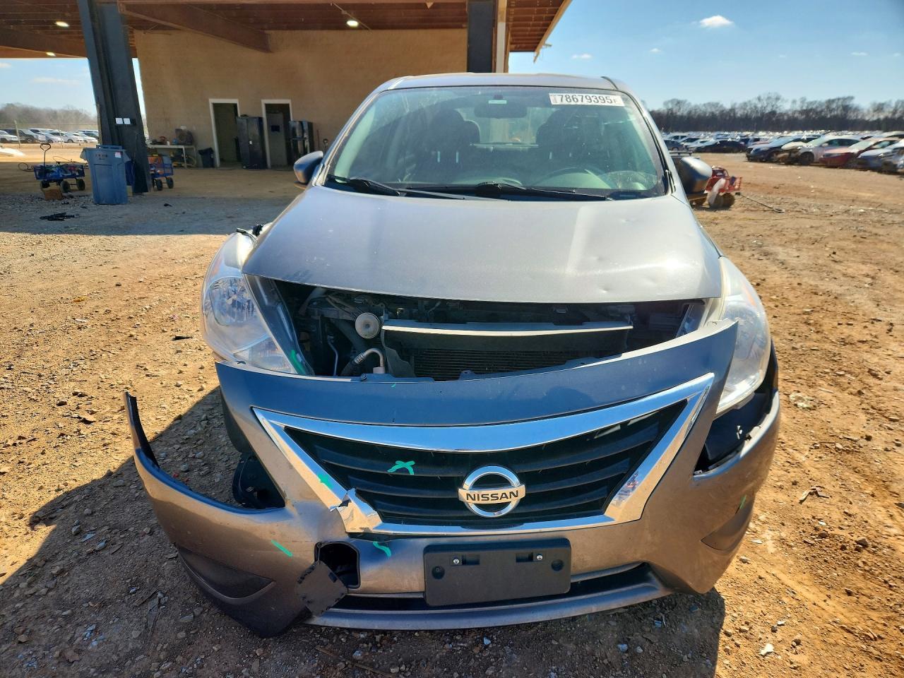 2018 NISSAN VERSA