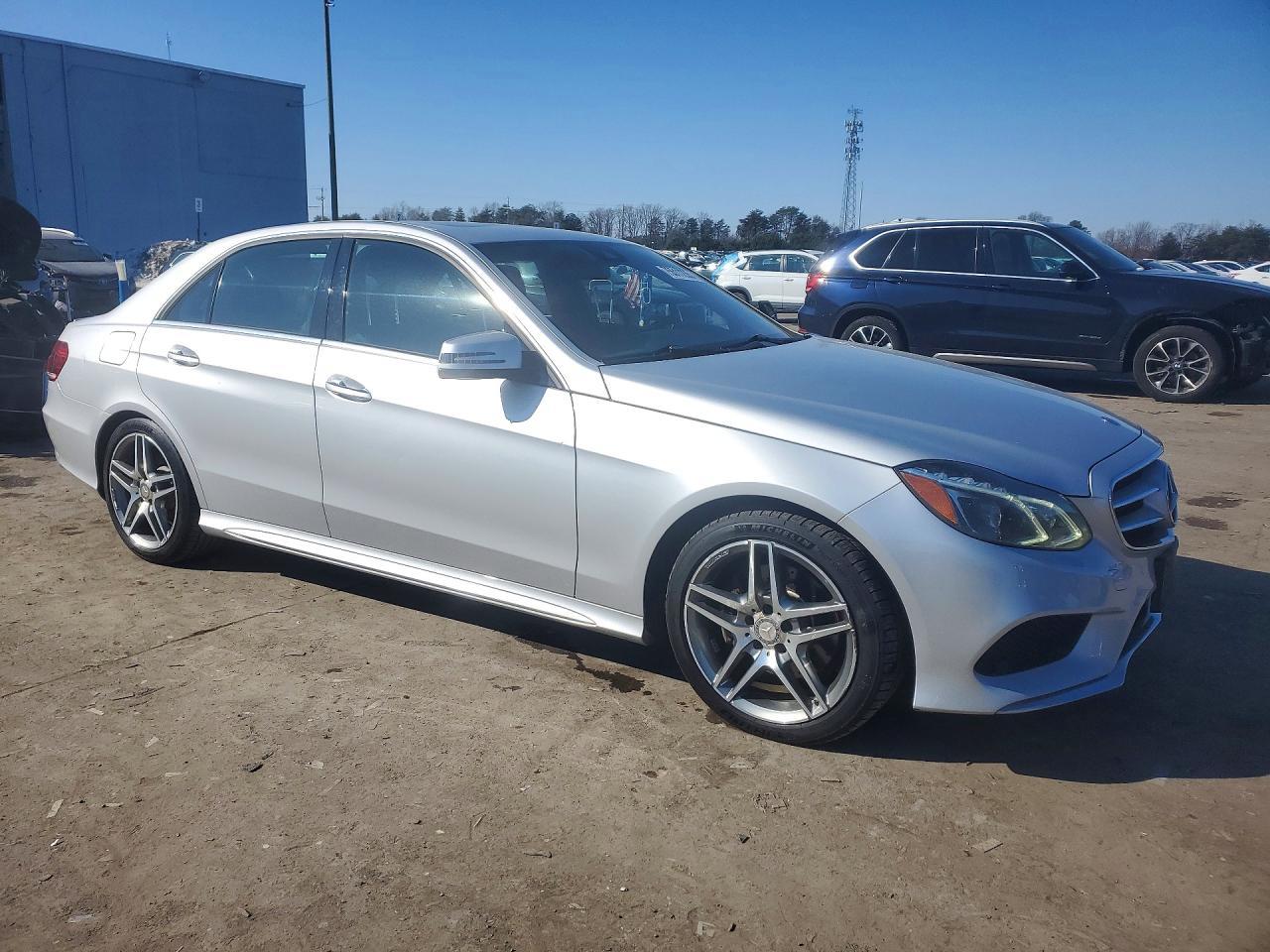 2016 MERCEDES-BENZ E-Class