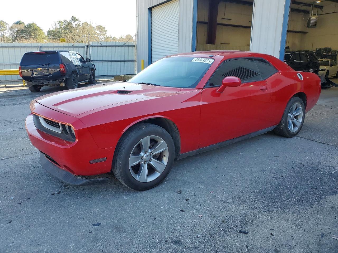 2013 DODGE Challenger