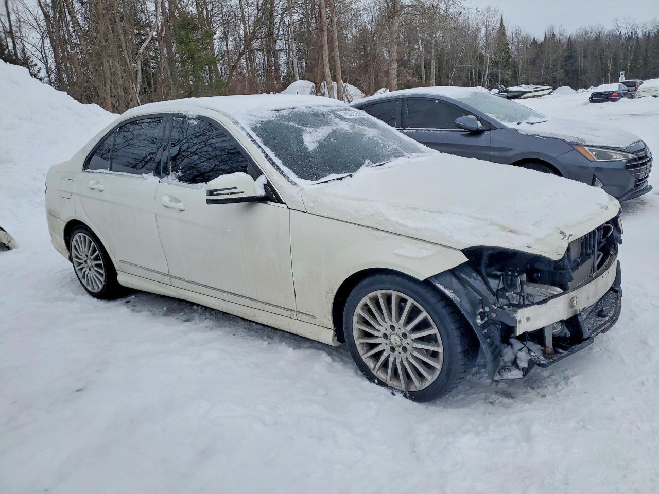 2011 MERCEDES-BENZ C-CLASS