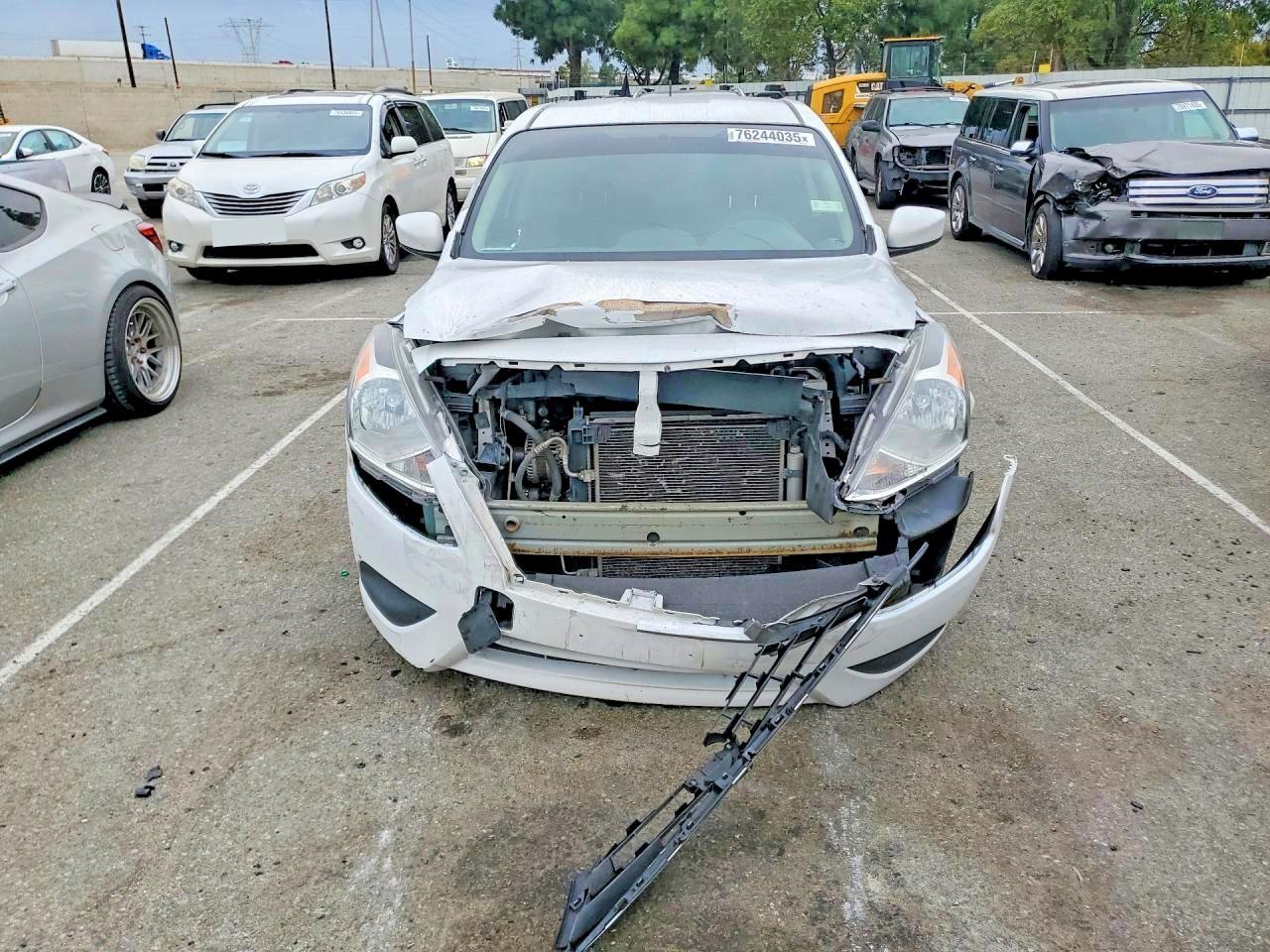 2025 NISSAN VERSA